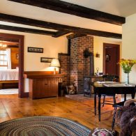 Farmhouse Suite